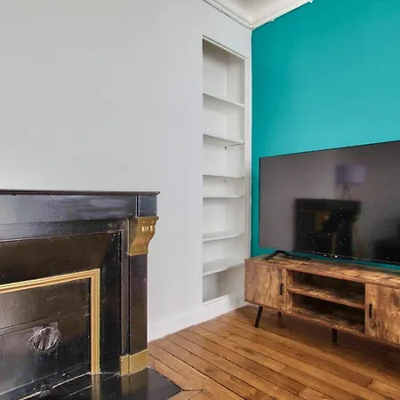 Luxurious 1 Bedroom Notre Dame De Monge Free Netflix Parigi