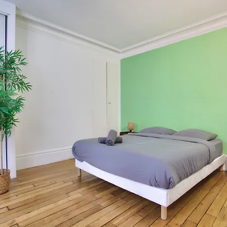 Luxurious 1 Bedroom Notre Dame De Monge Free Netflix 아파트 파리