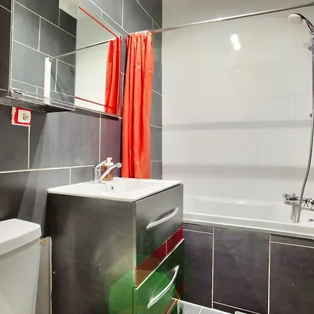 Luxurious 1 Bedroom Notre Dame De Monge Free Netflix Parigi
